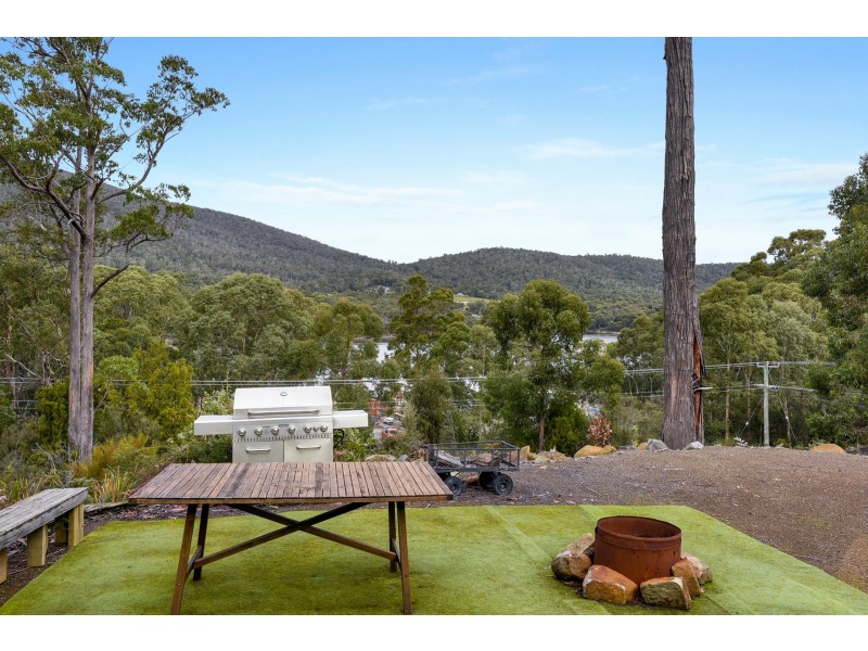 164 & 166 Old Jetty Road, Eaglehawk Neck TAS 7179