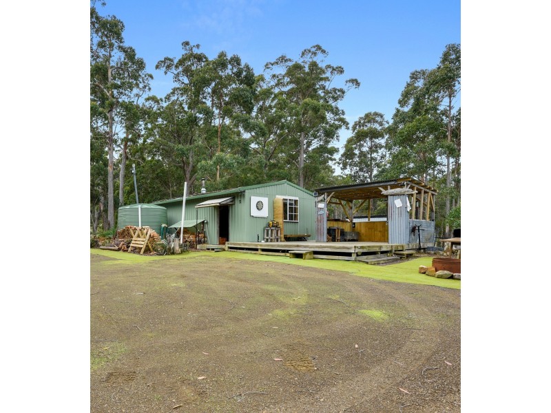164 & 166 Old Jetty Road, Eaglehawk Neck TAS 7179