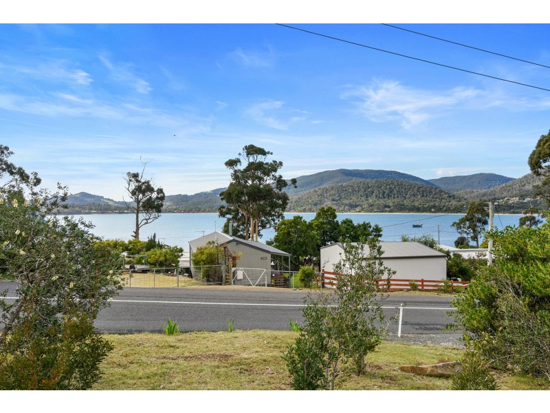 443 White Beach Road, White Beach TAS 7184