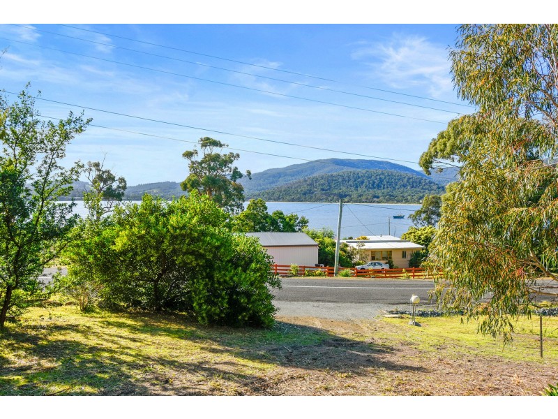 443 White Beach Road, White Beach TAS 7184