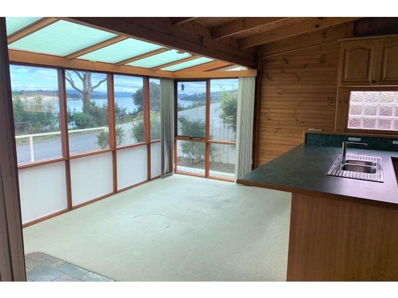 77 Rantons Road, Dodges Ferry TAS 7173