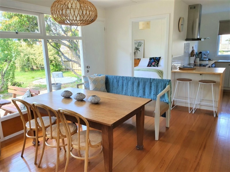 10 Seventh Avenue, Dodges Ferry TAS 7173