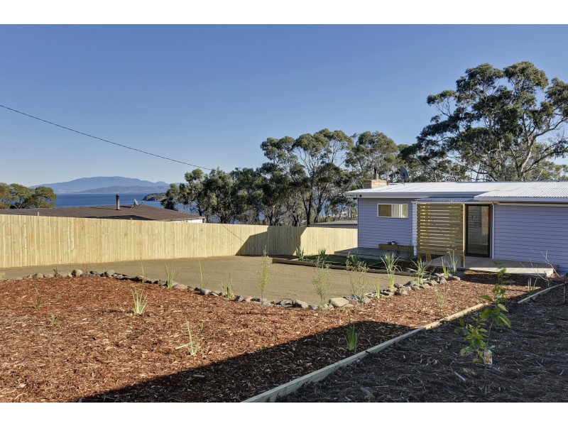 28 Tecoma Road, Primrose Sands TAS 7173