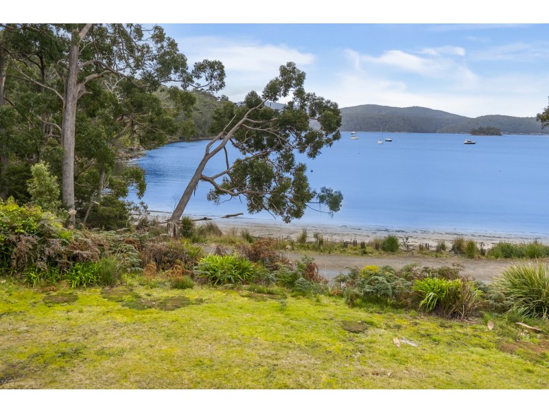 140 Safety Cove Road, Port Arthur TAS 7182