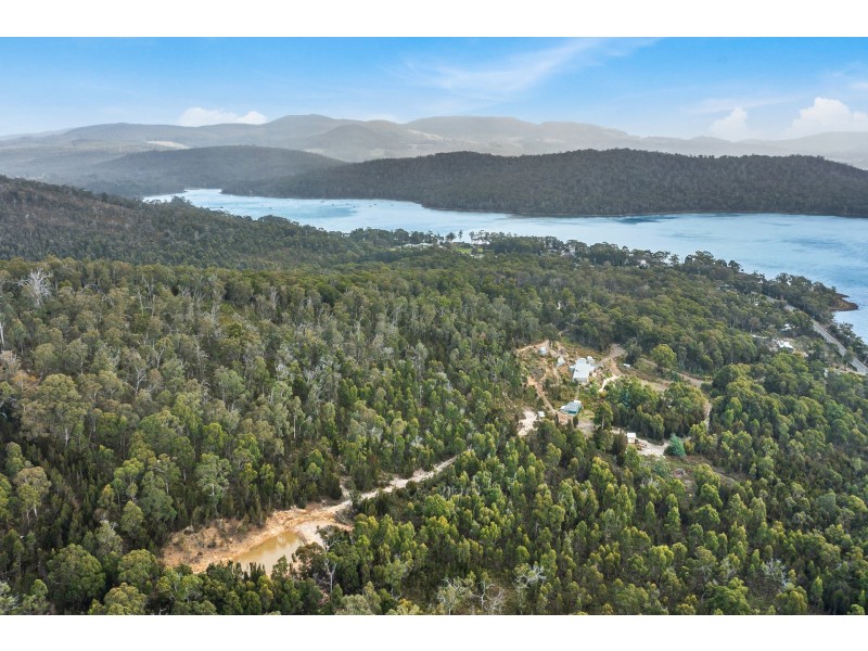 5665A Arthur Highway Highway, Taranna TAS 7180