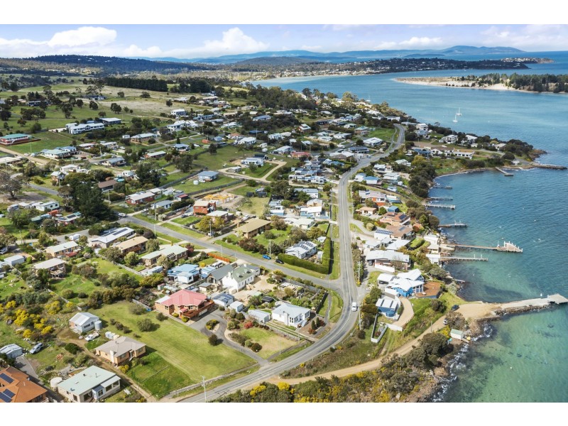 1/60 Lewisham Scenic Drive, Lewisham TAS 7173