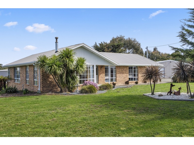 43 Carlton River Road, Dodges Ferry TAS 7173