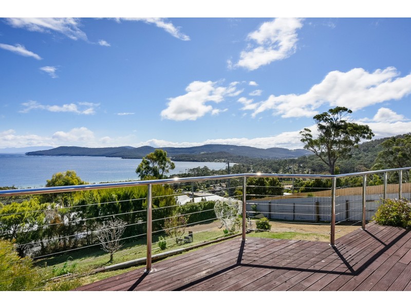 74 Lagoon Road, White Beach TAS 7184