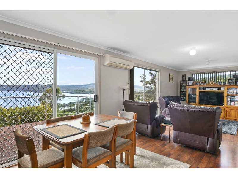 74 Lagoon Road, White Beach TAS 7184