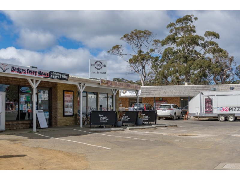 2 Lukeekah Street, Dodges Ferry TAS 7173