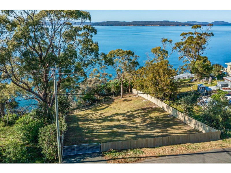 39 Susans Bay Road, Primrose Sands TAS 7173