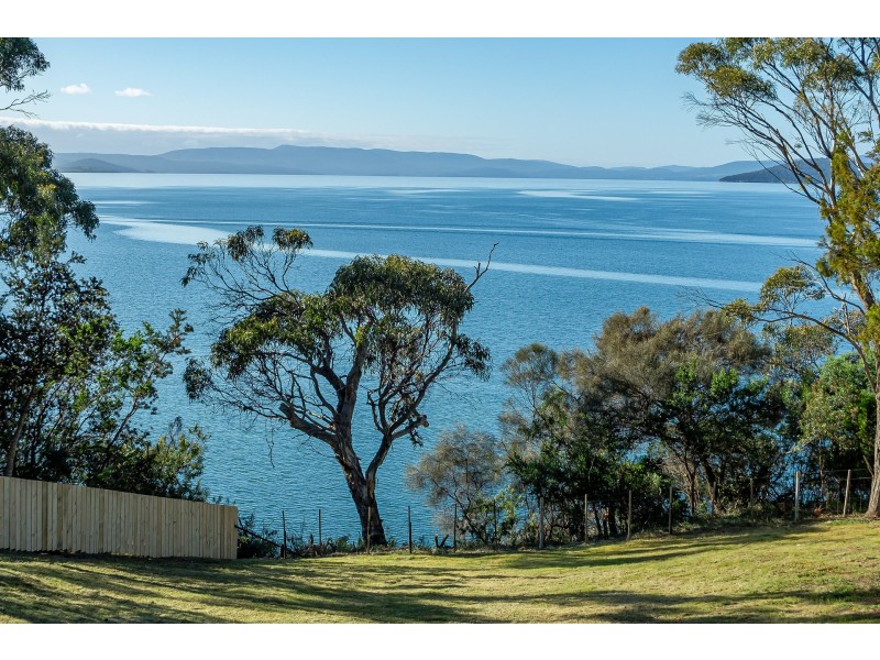 39 Susans Bay Road, Primrose Sands TAS 7173