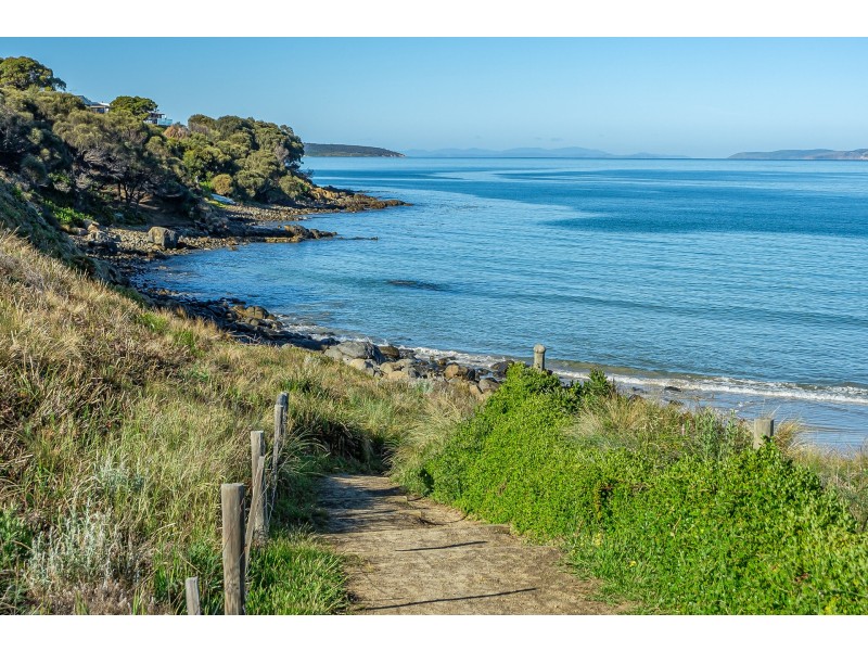 39 Susans Bay Road, Primrose Sands TAS 7173