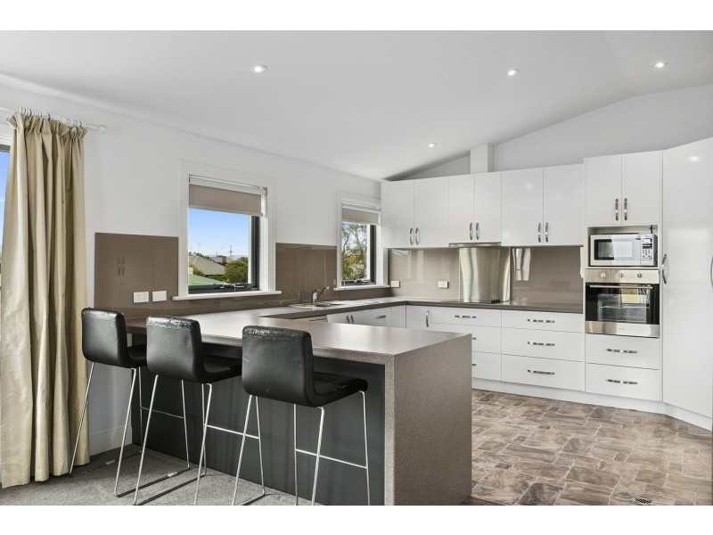 2/25a Bridge Street, Richmond TAS 7025