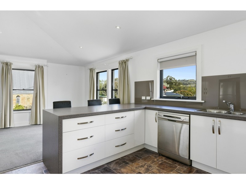 2/25a Bridge Street, Richmond TAS 7025