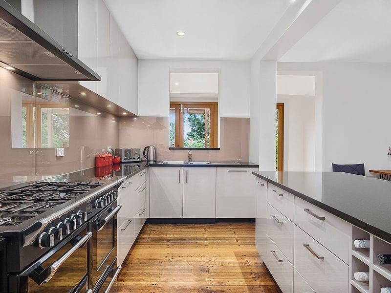 10 Swan Street, North Hobart TAS 7000