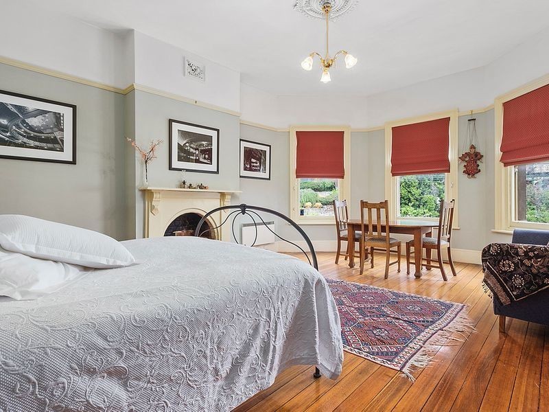 10 Swan Street, North Hobart TAS 7000