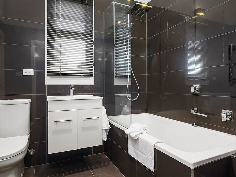 10 Swan Street, North Hobart TAS 7000