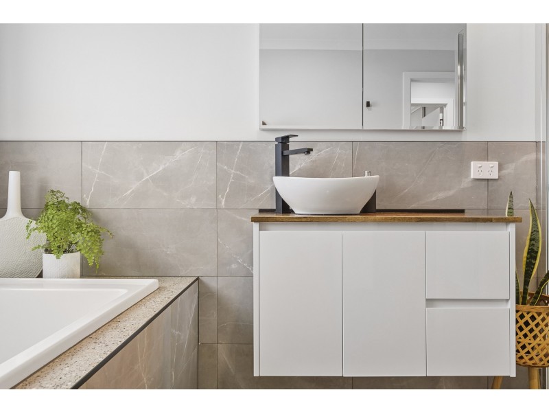 21 Gully Road, Dodges Ferry TAS 7173