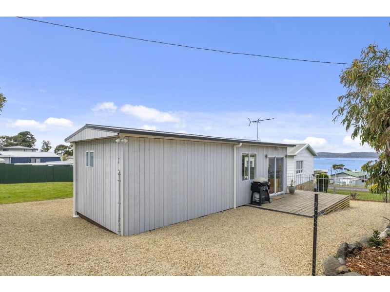 3 Norfolk Crescent, Primrose Sands TAS 7173