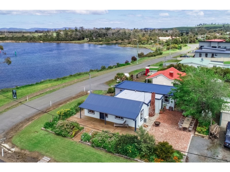 2 Dunalley Esplanade, Dunalley TAS 7177
