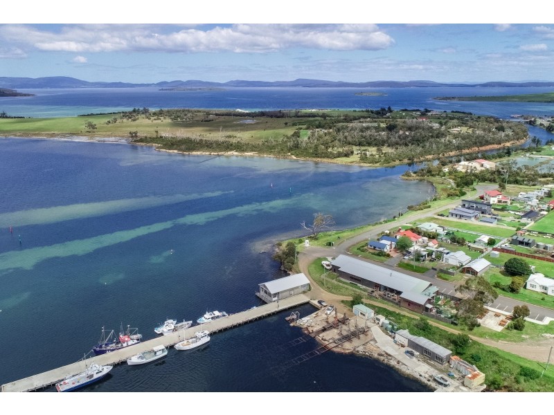 2 Dunalley Esplanade, Dunalley TAS 7177