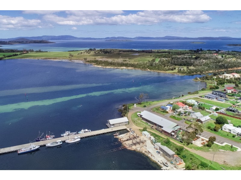 2 Dunalley Esplanade, Dunalley TAS 7177