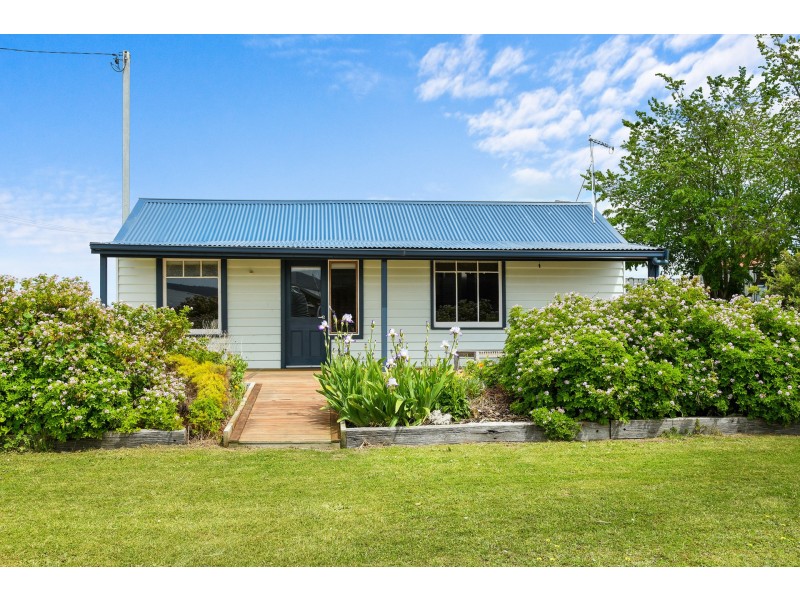 2 Dunalley Esplanade, Dunalley TAS 7177