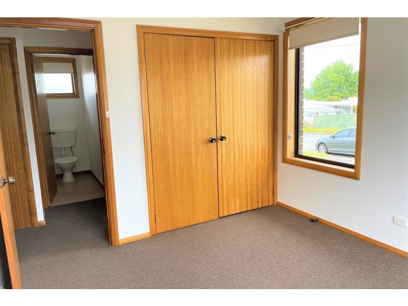 1/5 Hoffman Street, Midway Point TAS 7171