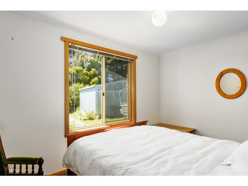 17 Skeggs Avenue, White Beach TAS 7184