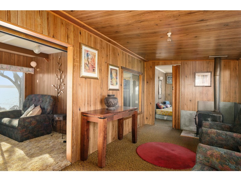 8 Ash Street, Primrose Sands TAS 7173