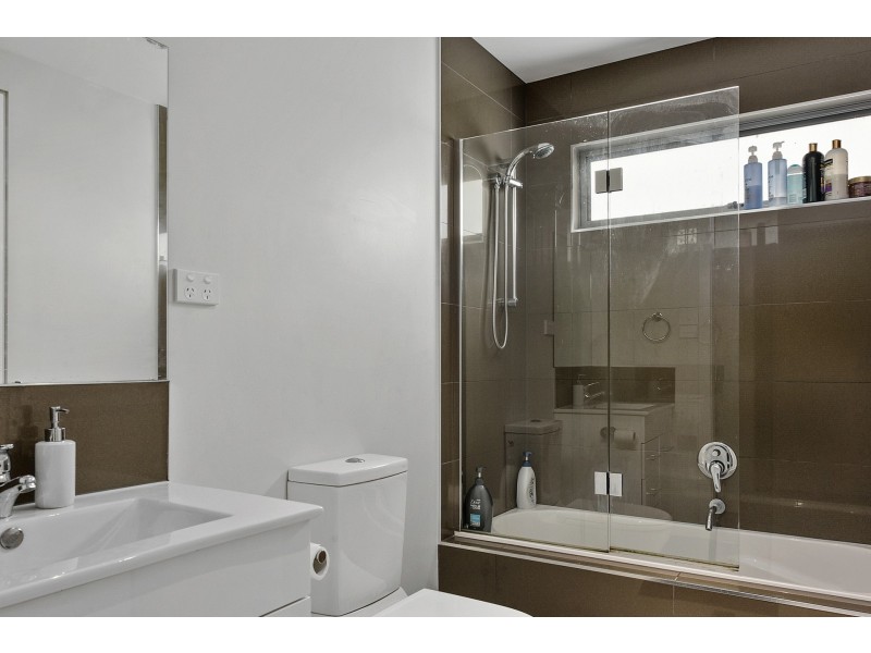 8 First Avenue, Dodges Ferry TAS 7173