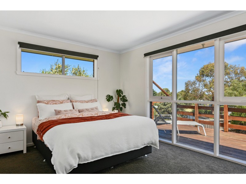 8 Parker Street, Carlton TAS 7173