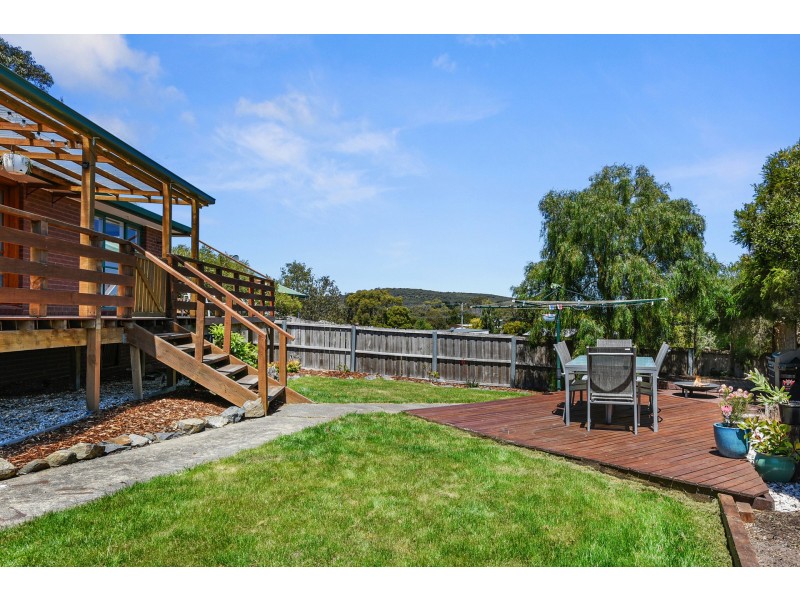 8 Parker Street, Carlton TAS 7173