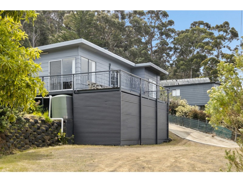 2 Old Jetty Road, Eaglehawk Neck TAS 7179
