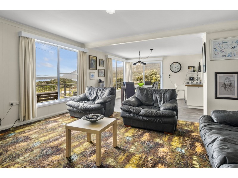 2 Old Jetty Road, Eaglehawk Neck TAS 7179