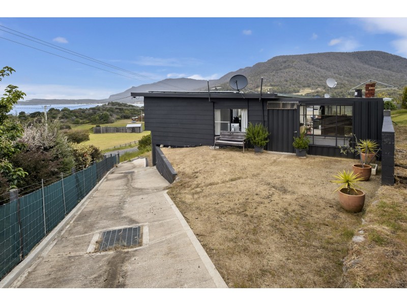 2 Old Jetty Road, Eaglehawk Neck TAS 7179