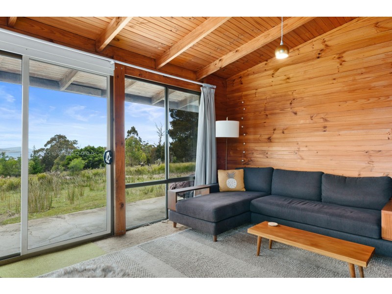 110 Happy Valley Road, Spring Beach TAS 7190