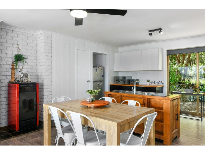 10 Susan’s Bay Road, Primrose Sands TAS 7173