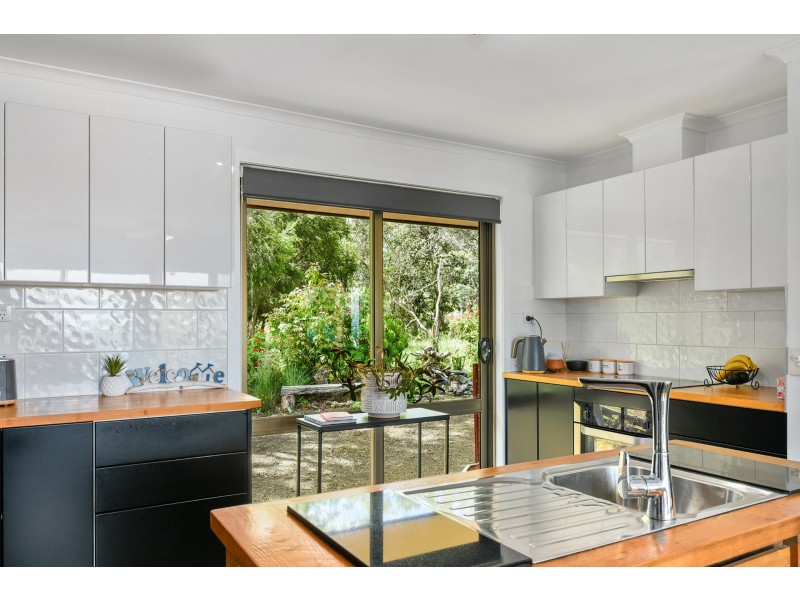 10 Susan’s Bay Road, Primrose Sands TAS 7173