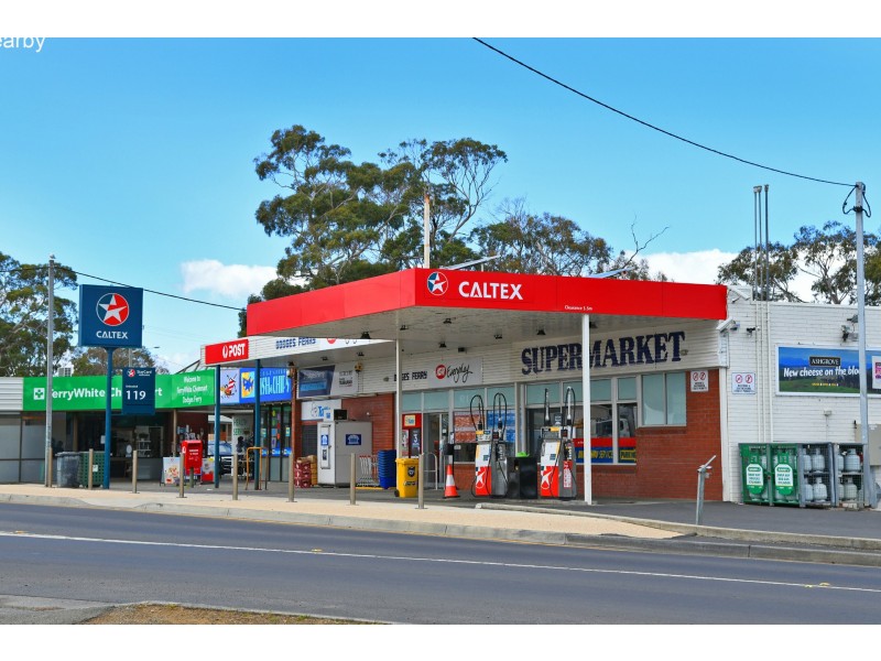 12 Tenth Avenue, Dodges Ferry TAS 7173