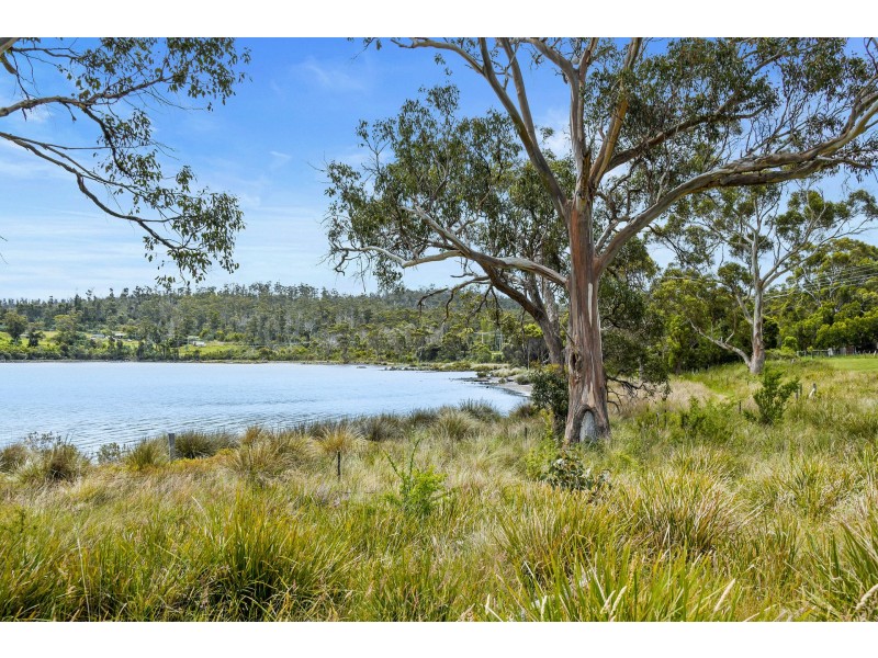 Lot 1-3934 Arthur Highway, Murdunna TAS 7178