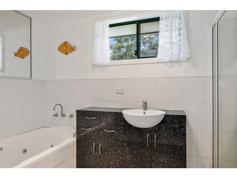 293 Gwandalan Road, Sloping Main TAS 7186