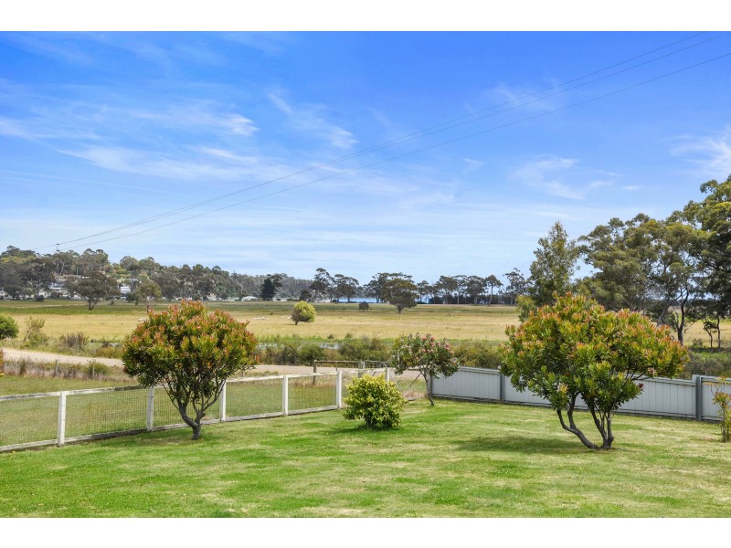 293 Gwandalan Road, Sloping Main TAS 7186