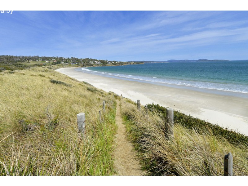 2 Harrier Street, Primrose Sands TAS 7173