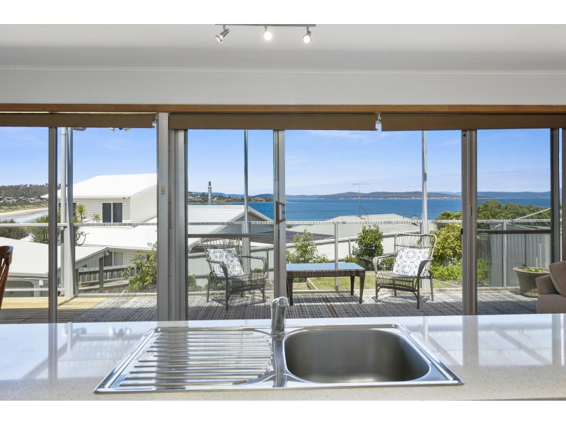 41 Carlton Bluff Road, Primrose Sands TAS 7173