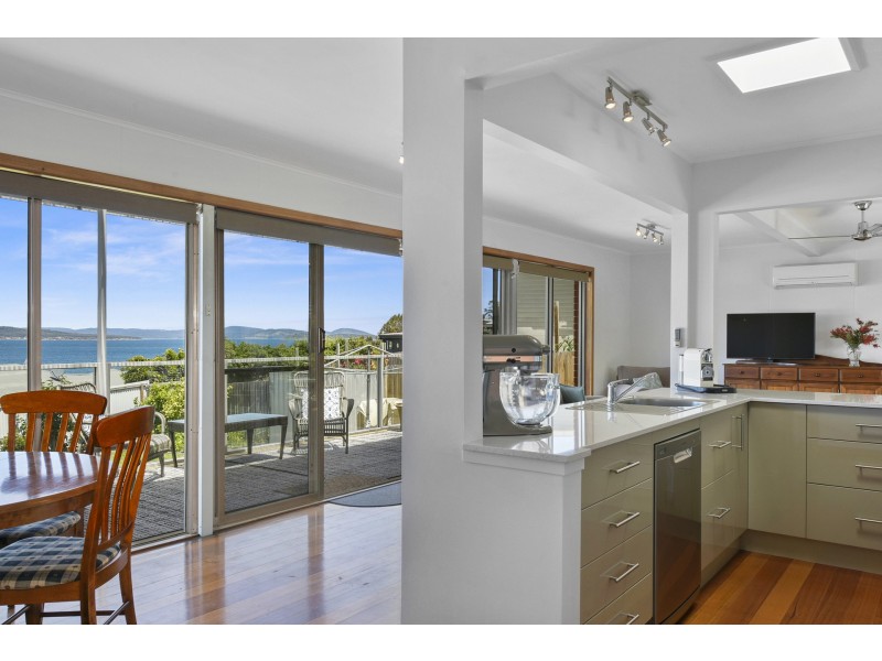 41 Carlton Bluff Road, Primrose Sands TAS 7173