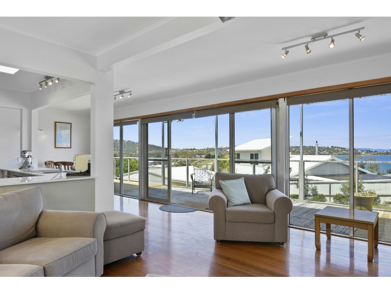 41 Carlton Bluff Road, Primrose Sands TAS 7173