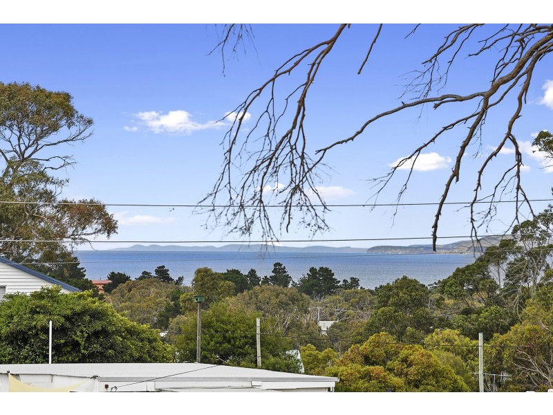 11 Moonar Street, Carlton TAS 7173