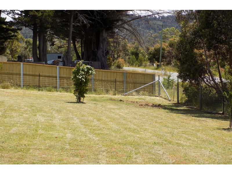 2 Florence Street, Dunalley TAS 7177